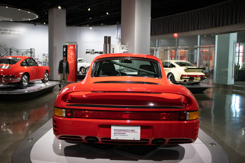 Illustration for article titled Peterson Automotive Museum Pr0n Photodump